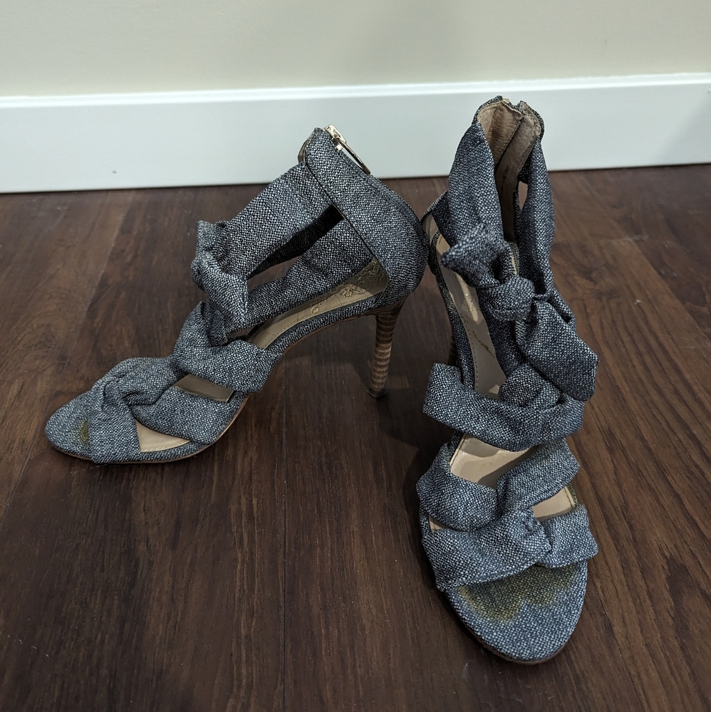 VINCE CAMUTO Womens Chania Pump - Crisscross Ankle Strap Heels -  Size 8.5M
